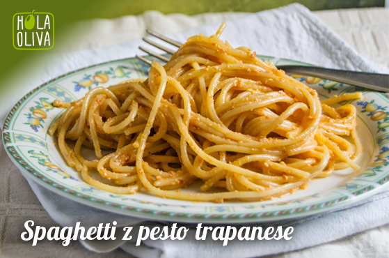 Spaghetti z pesto trapanese